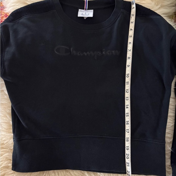 Champion Black Cropped Oversized Crewneck Sweatshirt with Knit Sleeves - Picture 5 of 7